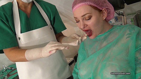 Dental play with Zara Durose stage 2